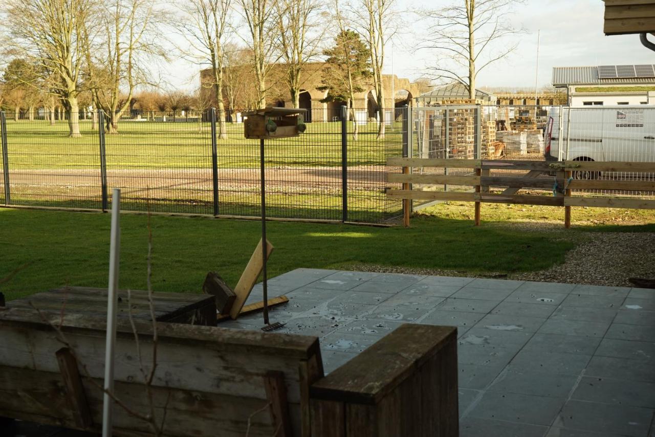 Stille, Aussicht Und Kunst Am Archaeologischen Park Xanten Exterior foto